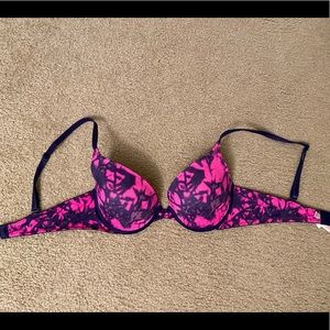 VS PINK Push Up Bra